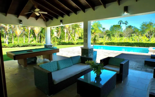 Villa MB
