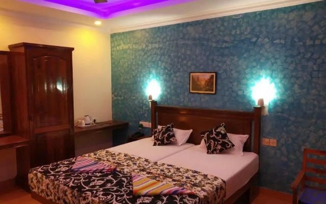 Hotel Thushara