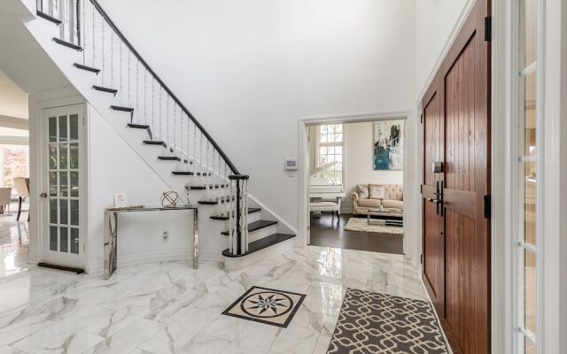 GLOBALSTAY. Unique 5BR Villa. Swimming Pool. HOT TUB