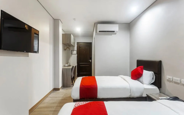 Oyo 241 Airo Hotel