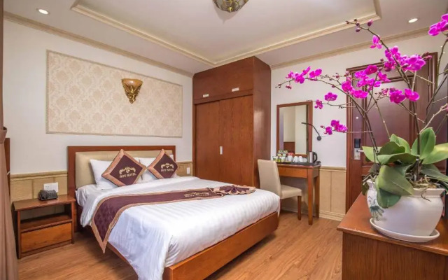 Roy Dala Hotel