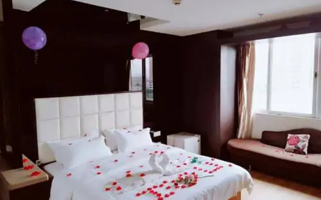 V8 Hotel Jiaokou Subway Branch