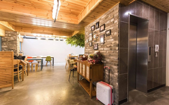 Twin Rabbit Guesthouse