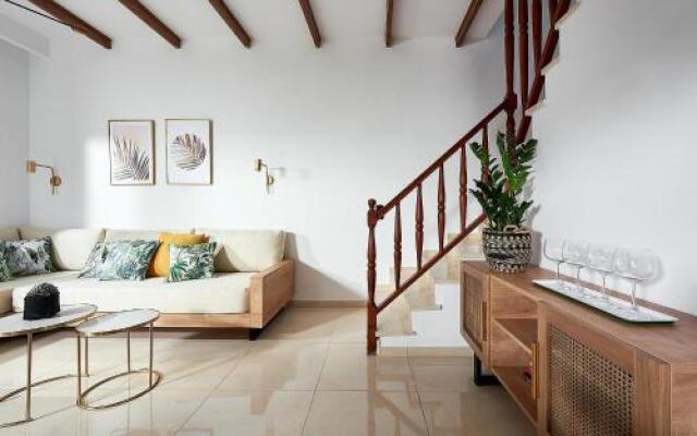 Beachfront Villa on Crete - Kirvas