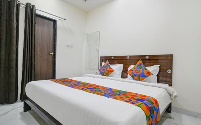 Fabhotel Dr Greens