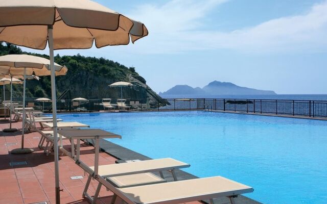 Conca Azzurra Beach Resort