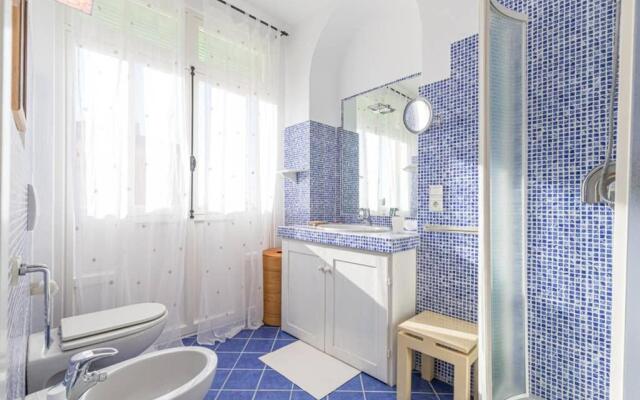 Villa Rocky - Luxury 3BR Apt in Liberty Villa.Pool,Garden,WiFi