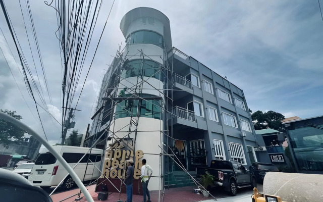 The ApplePeach House