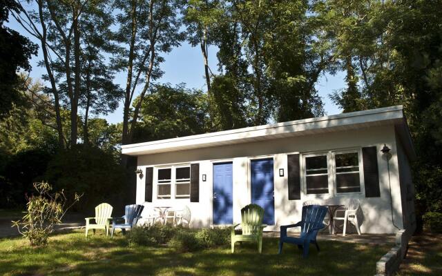 Easterner Motel