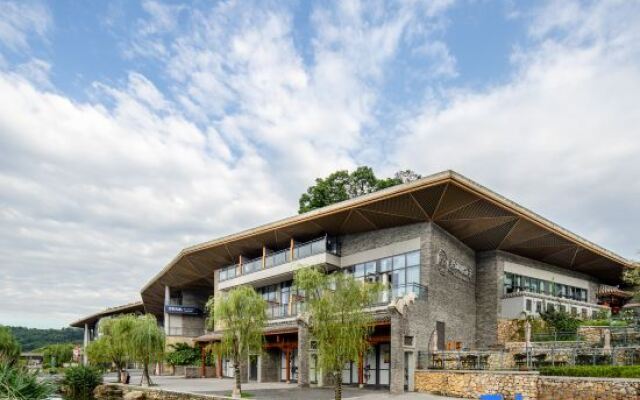 Anjing Old Tree Courtyard (Emeishan Scenic Area)