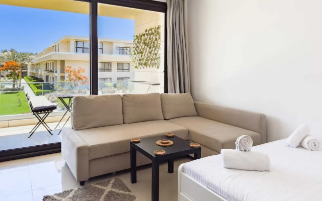 Refreshed & Uplifted 2 BDR @ G Cribs