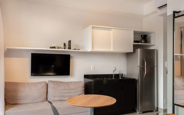 BHomy Vila Olímpia Charmoso e com varanda AL36