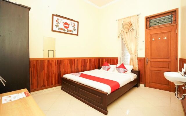 OYO 771 Kembang Kuning Residence Syariah