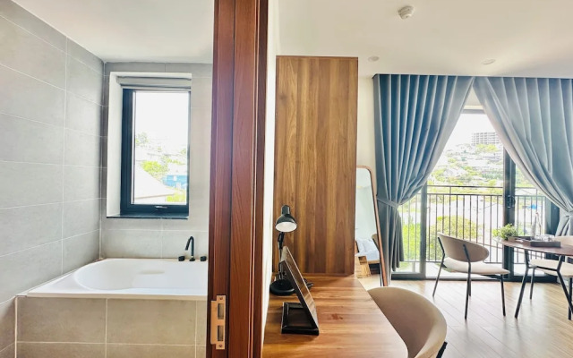 QR Hotel Dalat