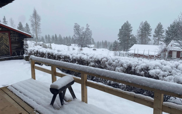 Beautiful 4-5 Persons Cottage in Alvdalen