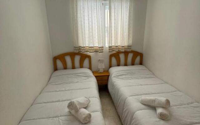 Apartamento Bahía Park II REF. 040