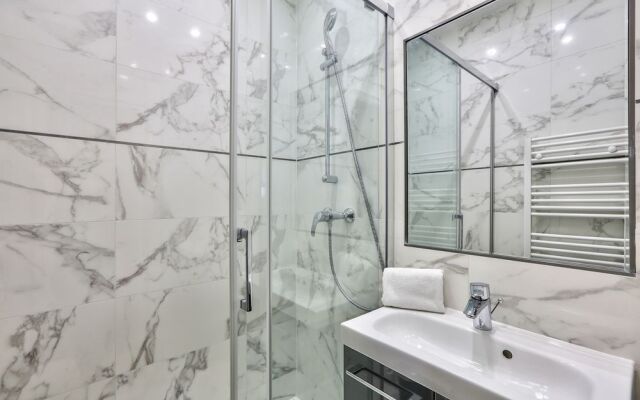 68 - The Rolling Stones Flat