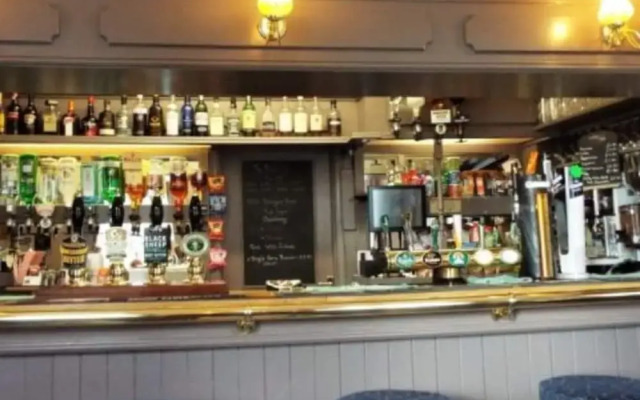 OYO The Board Inn
