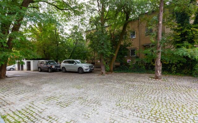 Apartments Warsaw Gagarina by Renters