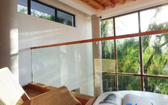 Liangentang Inn (Dali Old Town Haixi) – Balcony – Dali