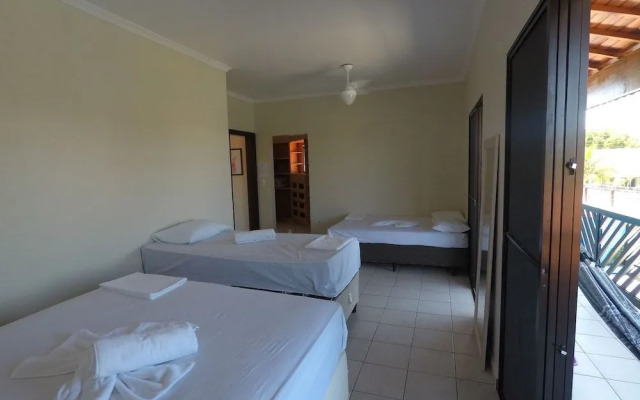 Blue House Hostel Peruíbe