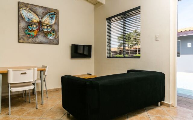 Palazzio Apartments & Studios