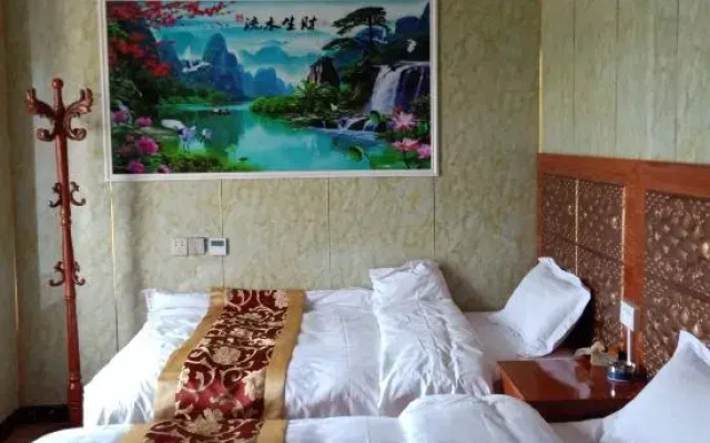 Wuchuan Aicheng Theme Apartment