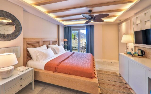 Kalkan Saray Suites - Adults Only