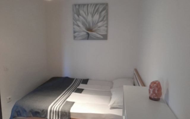 Apartments Roza