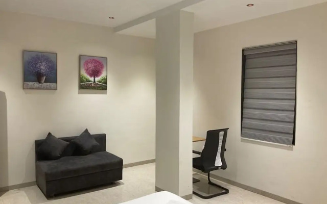 Hotel Govind Regency