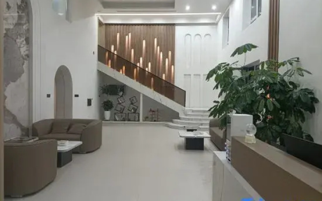 Shu Mei Business Hotel