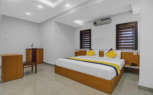 Itsy By Treebo - Fathima Palace