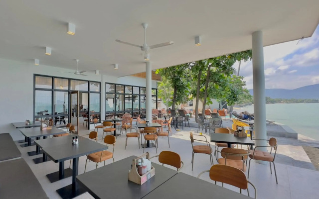 Escape Beach Resort