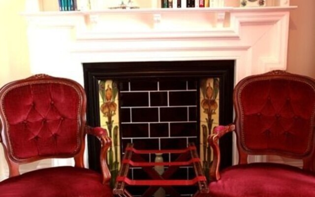 Rohaven Bed & Breakfast
