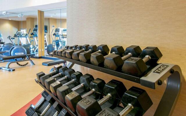Cambria hotel & suites Indianapolis Airport