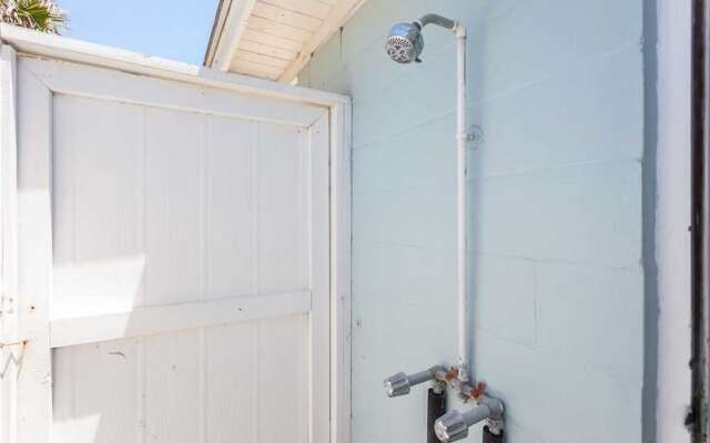 Seashell - Three Bedroom Home