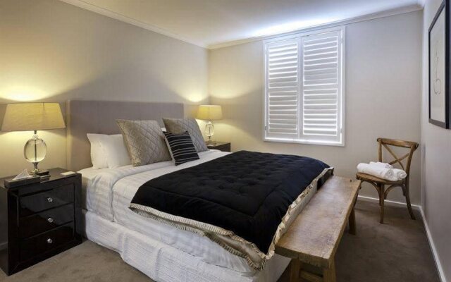 Platinum Apartments on Whiteman St