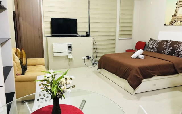 One Palm Tree Villas Across NAIA T3
