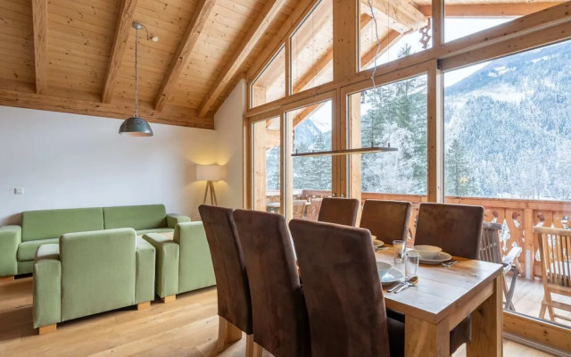 Quaint Chalet in Wald im Pinzgau with Garden near Ski Slopes