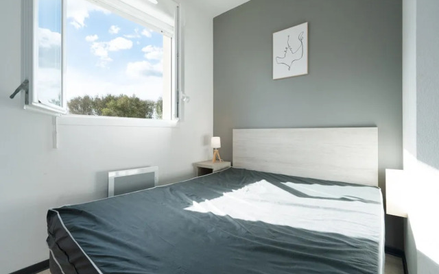 Family Retreat by Serignan Sea