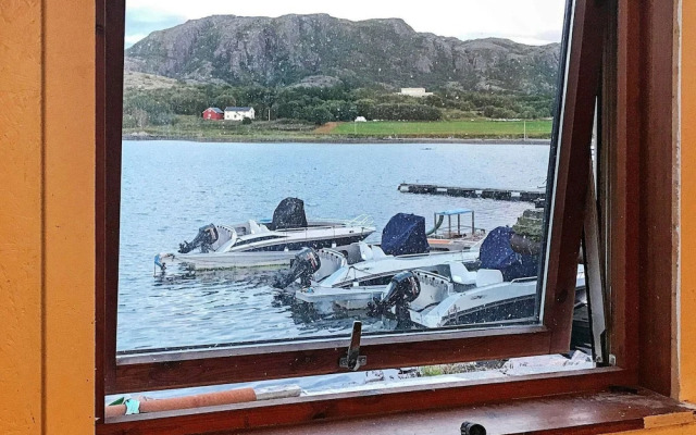 12 Person Holiday Home in Oksvoll