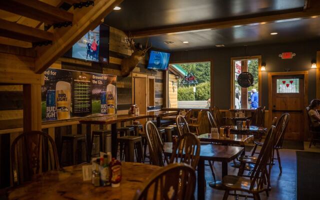 Squirrel Tree Resort