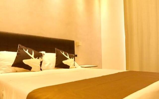 Rose Suite