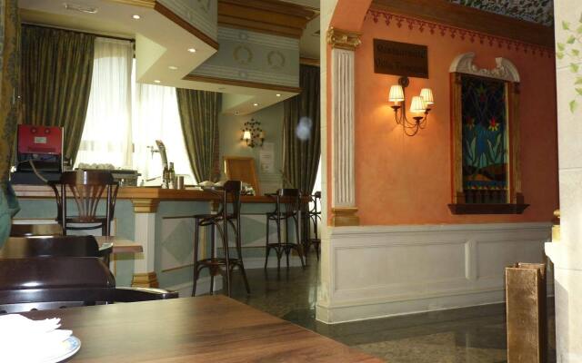 Hotel Topacio