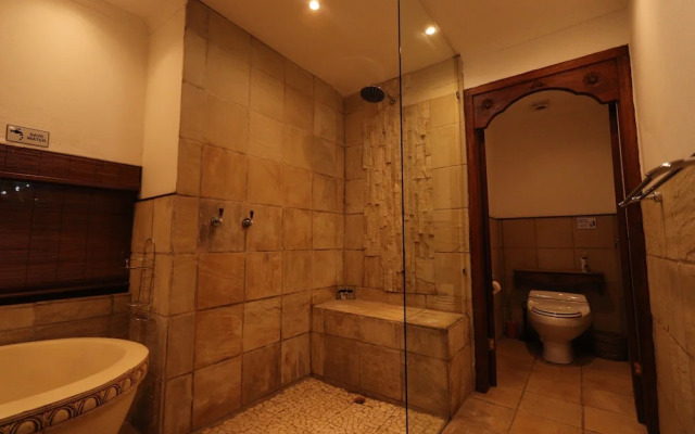 Bali at Scenic Haven Lodge