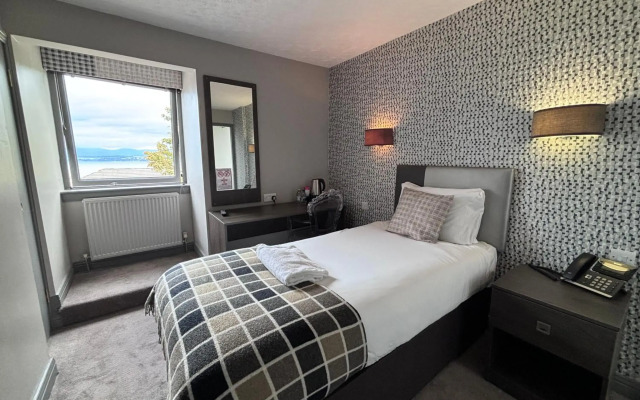 Richmond Park Hotel