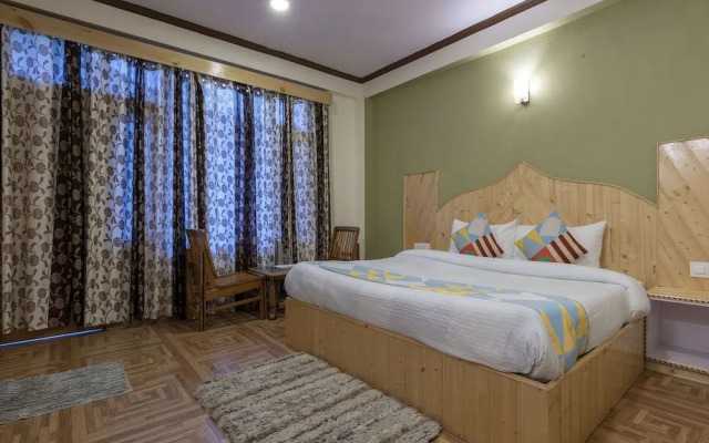 OYO Home 19573 Lush View Stay