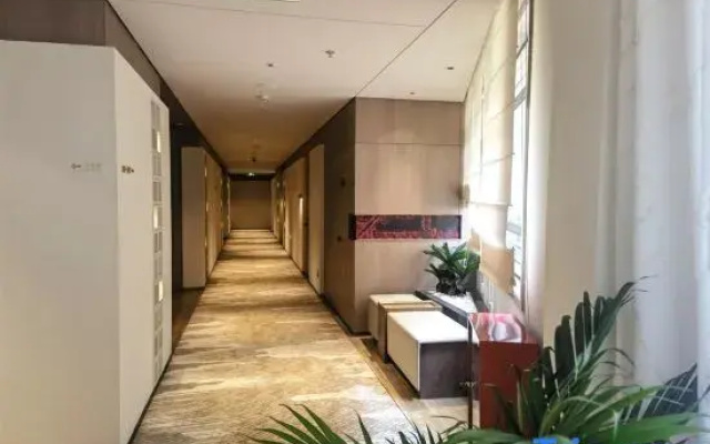 Jiezi Ancient Town Xichuan Occasional Residence