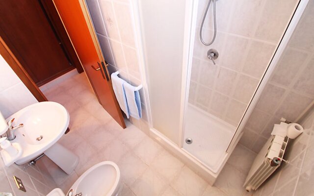 Erika House Is Molas