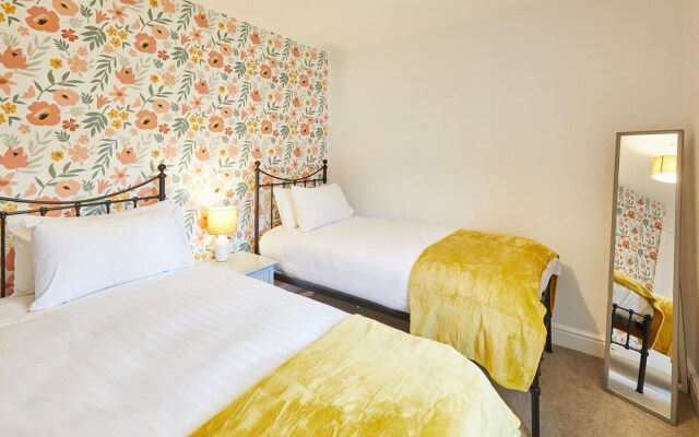 Host Stay Kenmore